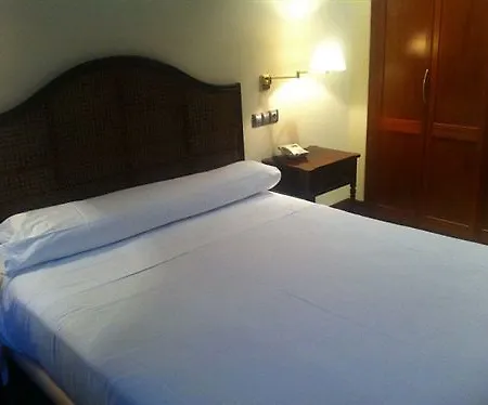 Hotel apartamentowy Santiago Bilbao