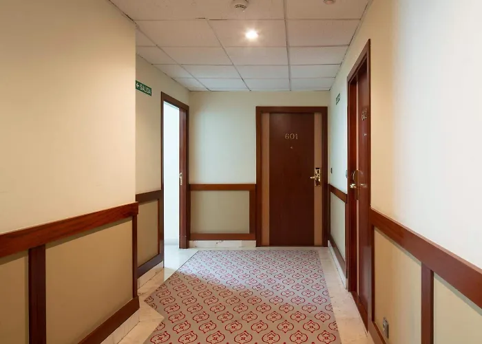 Santiago Aparthotel Bilbao