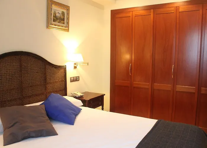 Santiago 4* Більбао