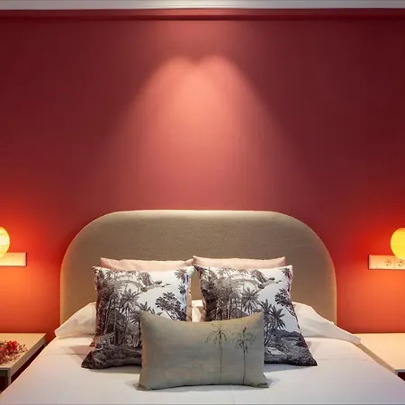 アパートホテル Santiago 4*