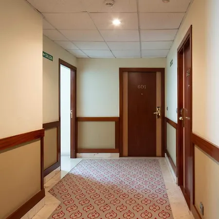 Santiago Aparthotel Bilbao