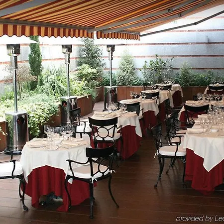 Aparthotel Santiago Bilbao